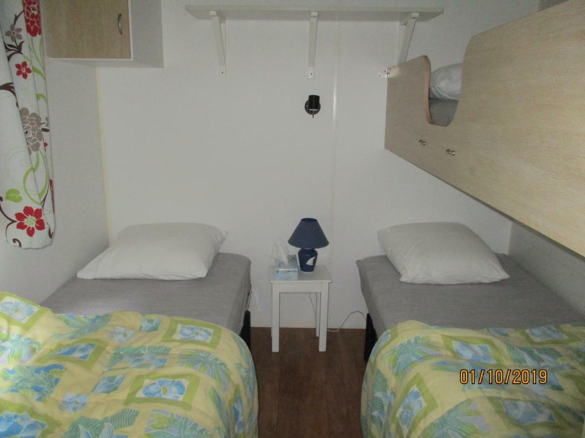 Les Mobile Home De Kerroyal Garlan Exterior photo